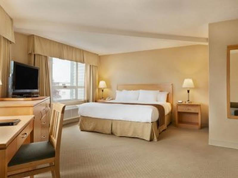 Ramada By Wyndham Nanaimo Hotell Eksteriør bilde
